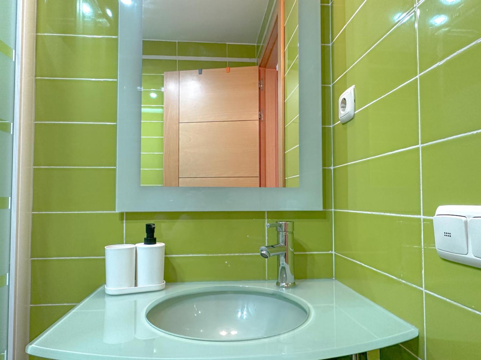 Apartamento Mirador Del Mediterraneo Малага Экстерьер фото