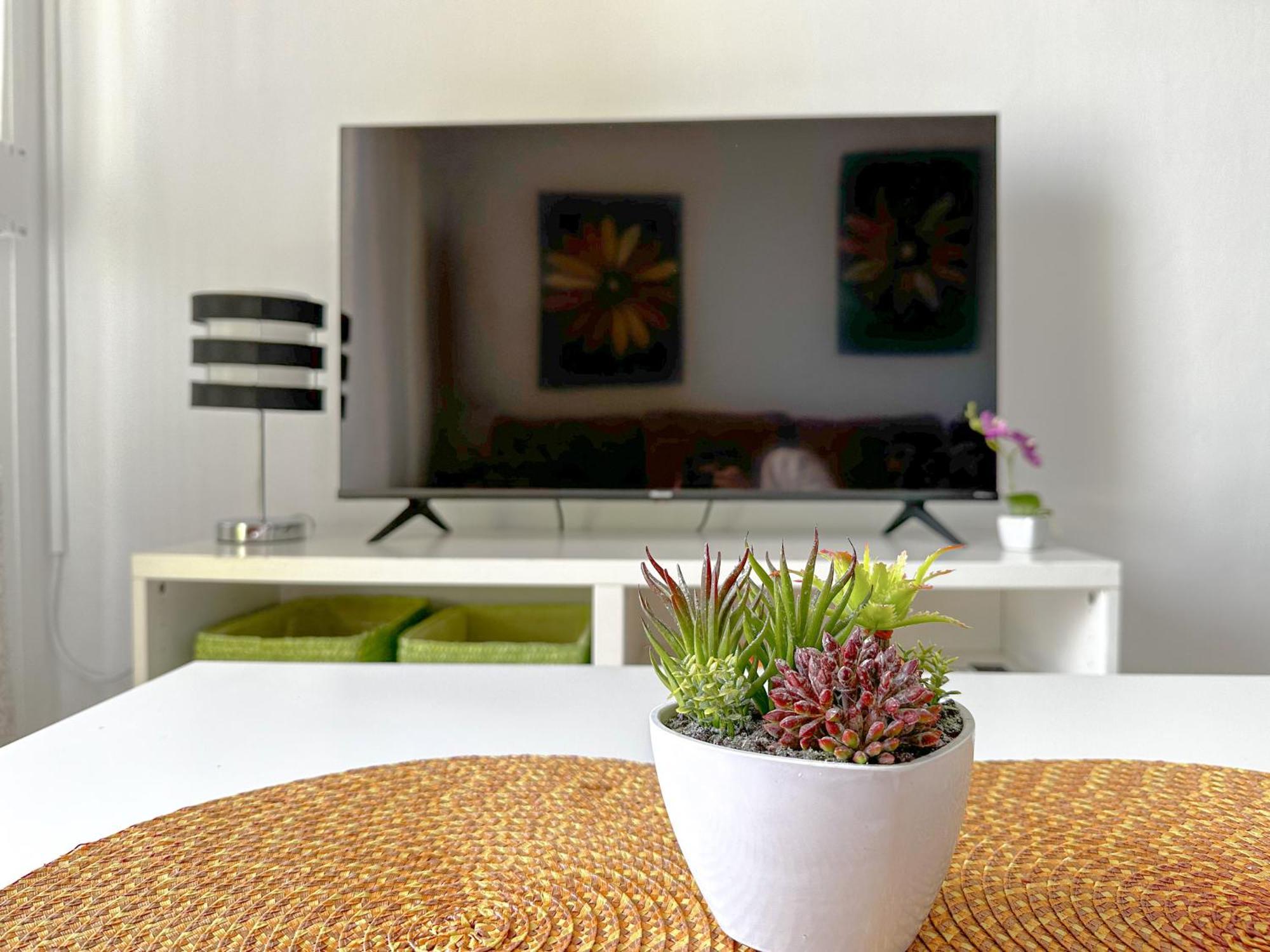 Apartamento Mirador Del Mediterraneo Малага Экстерьер фото