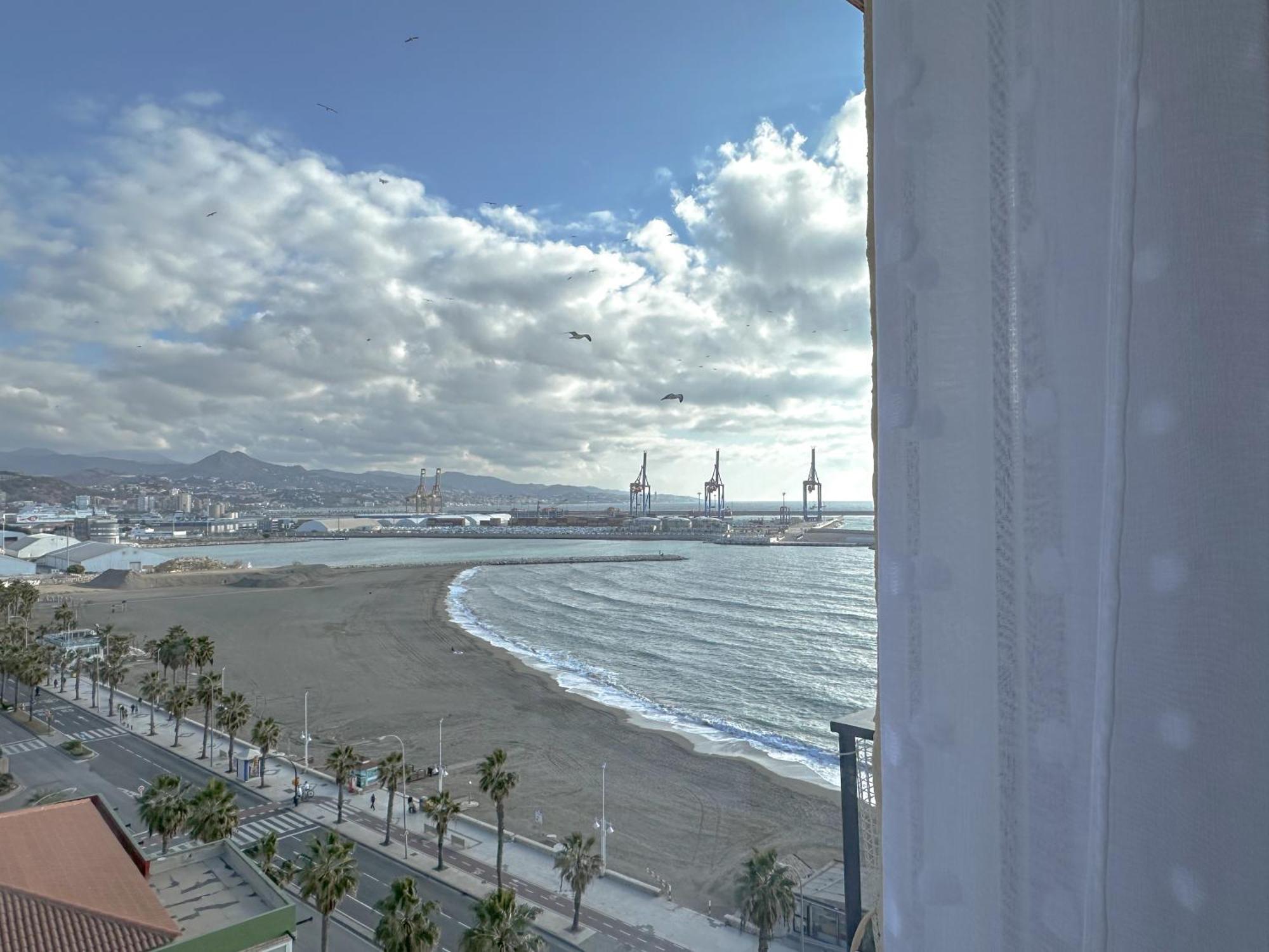Apartamento Mirador Del Mediterraneo Малага Экстерьер фото